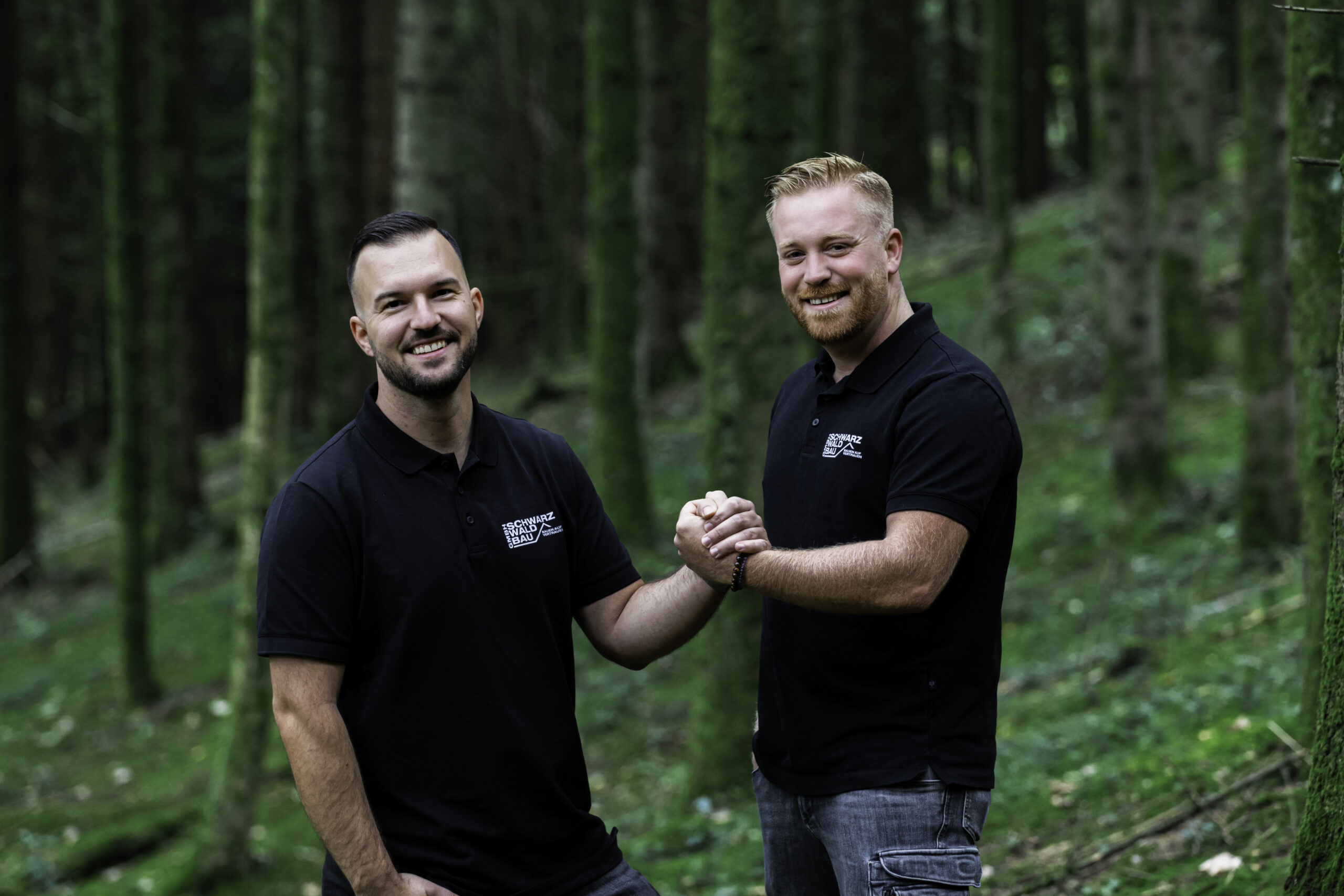 Christian Tenzer und Emanoel Walter – Gründer der Schwarzwaldbau GmbH in der Ortenau, erfahrene Bauleiter für Sanierung und Neubauprojekte