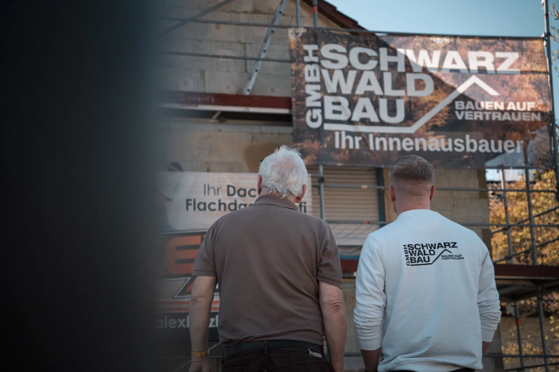 Banner am Baugerüst, Detailansicht